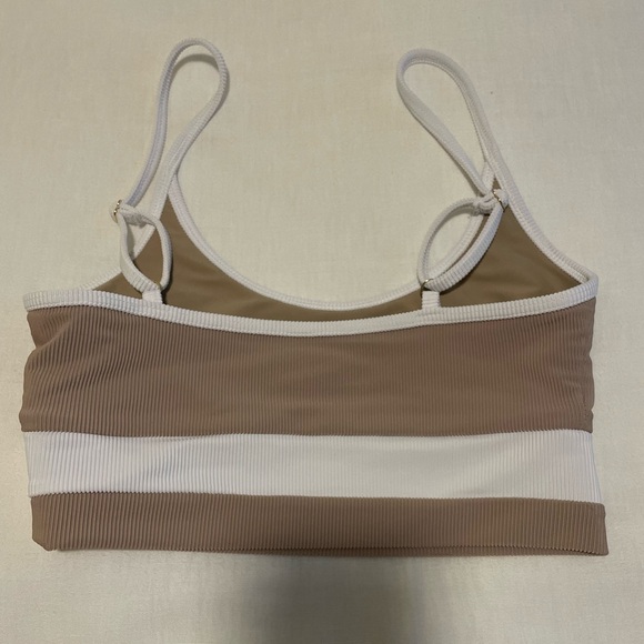 Beach Riot Tan and White Bra & High-Waisted Leggings SET - Picture 5 of 8
